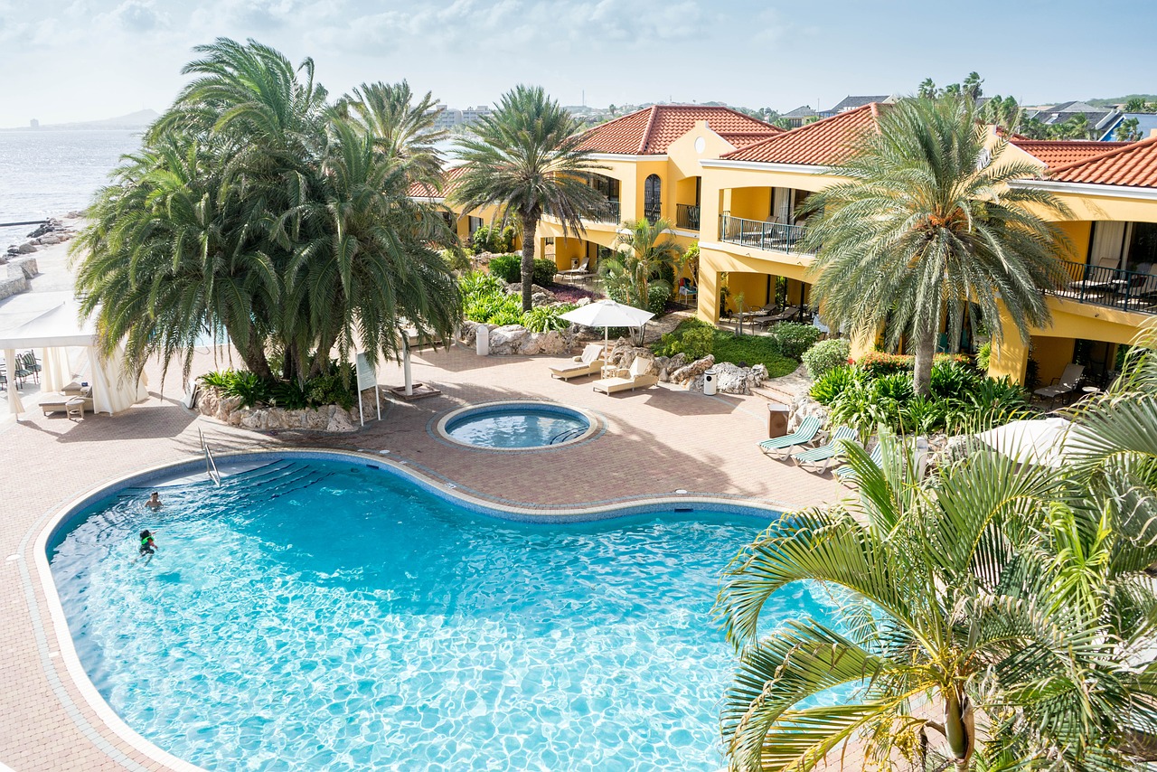 Playa Paraiso Hotels